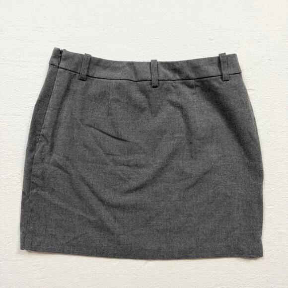 H&M Divided Gray Woven Mini Skirt, Size 2 - Picture 5 of 5
